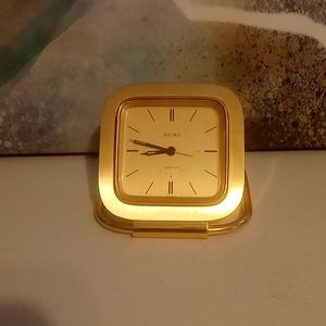 Seiko Quartz Table or Desk Clock
